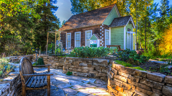 RETAINING WALLS